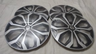 Tapacubos Renault 15/16 pulgadas Nuevos
