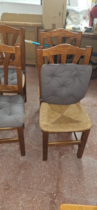 Mesa de madera maciza