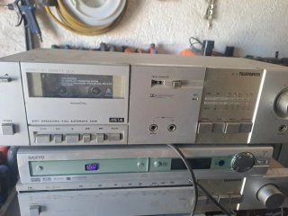 Equipo Sanyo/Telefunken Radio CD y 2 DVD