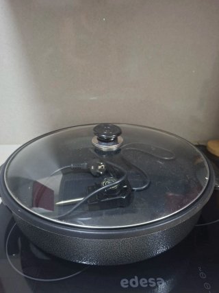 Olla Eléctrica con Tapa de Cristal