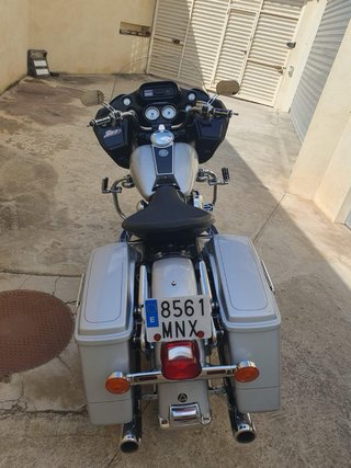 Harley-Davidson Road Glide Plata