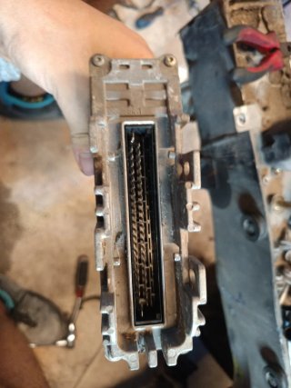 Centralita Golf gti mk3 Motor Siemens VW Audi 037