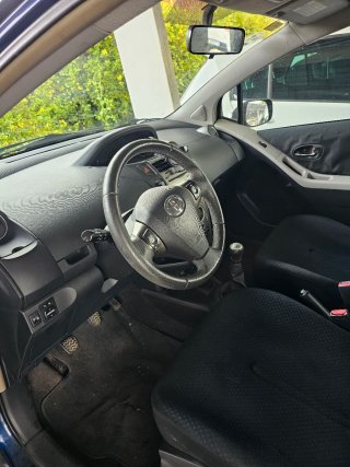 Toyota Yaris 2010