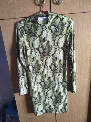 Vestido largo estampado serpiente