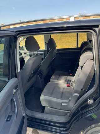 Volkswagen Touran 2011