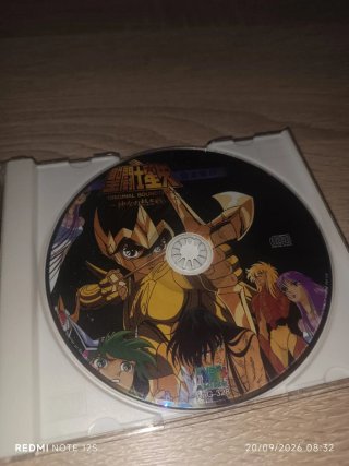 Lote 2 DVDs y CD Los Caballeros del Zodiaco