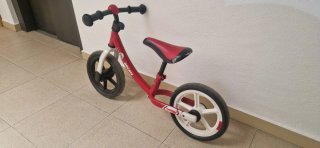 Bici de aprendizaje Ducati roja