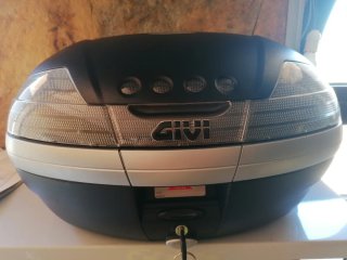 BAÚL GIVI V46 MONOKEY