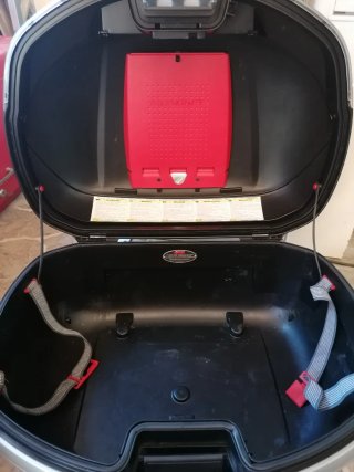 BAÚL GIVI V46 MONOKEY