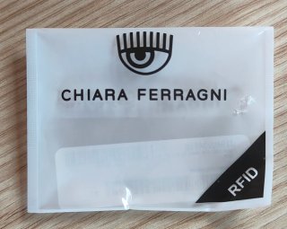 Anello Chiara Ferragni cuore blu e zirconi