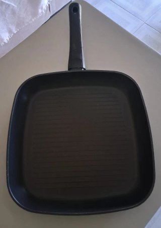Sartén Grill Asador Cuadrado San Pietro 28 cms