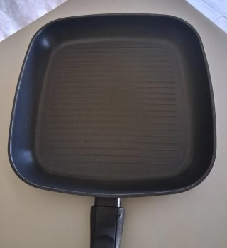 Sartén Grill Asador Cuadrado San Pietro 28 cms