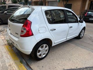 Dacia Sandero 2010