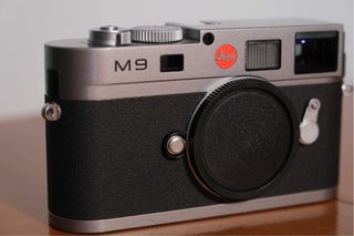 Leica M9 acabado Steel Grey (sensor nuevo)