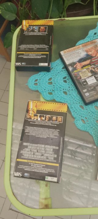 5 VHS anni '80 e 2 DVD