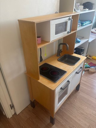 Cocinita de madera IKEA