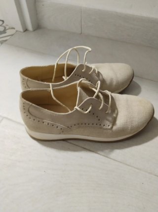 Zapatos de ceremonia beige