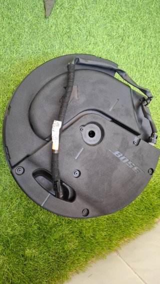 Subwoofer Bose Negro Original Mazda