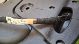 Subwoofer Bose Negro Original Mazda