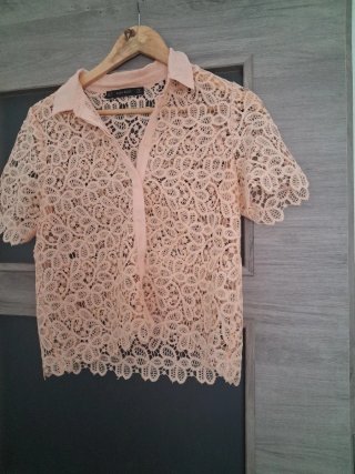 Blusa Zara encaje rosa Talla XS