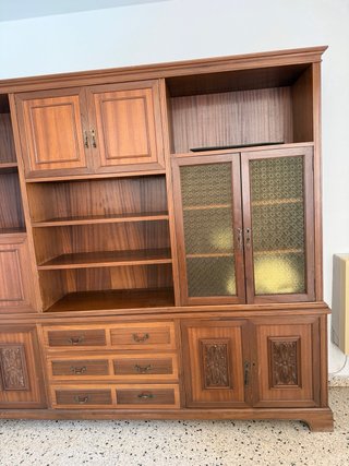 Mueble de salón de madera maciza