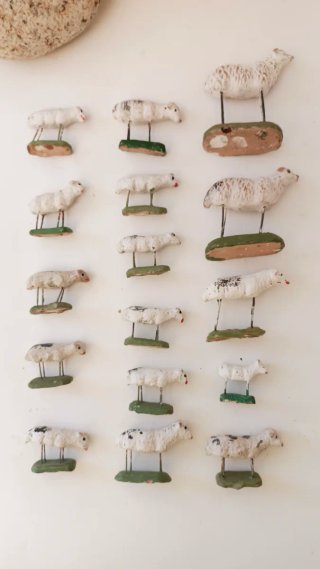 Belén. Figuras. ANIMALES. Terracota Murcia S.XX.