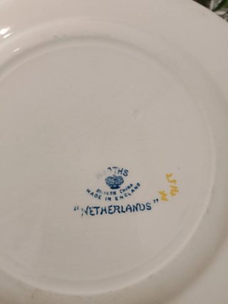 2 Platos Ingleses Cerámica Azul y Blanco