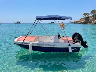 Barco pequeño pesca sin licencia 15CV