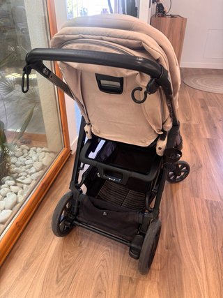 Carrito trio Inglesina Aptica