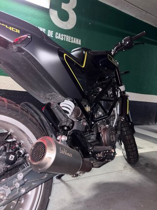Husqvarna Svartpilen 401 2018 - Impecable
