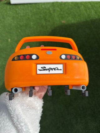 Cuelgallaves Coche Supra Naranja