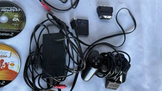 Consola PlayStation 2 Negra + Accesorios y Juegos