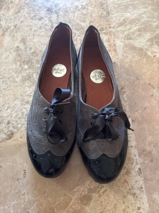 Bailarinas ante gris y puntera negra T39