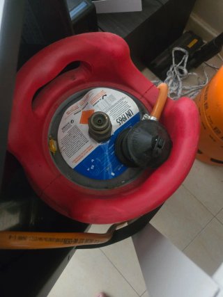 Estufa de gas gris