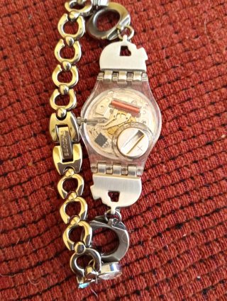 Reloj Swatch Mujer Lady Menthol 2007 pila gastada.