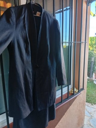 Traje de chaqueta azul marino