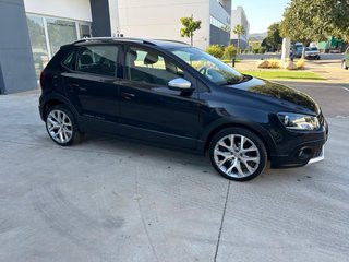 Volkswagen polo 1.6 TDI. DSG7. Cross oportunidad O