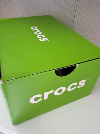 Crocs Azul Marino y Blanco