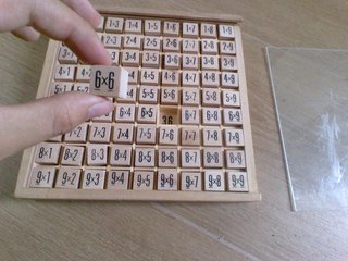 Juego educativo tablas de multiplicar madera