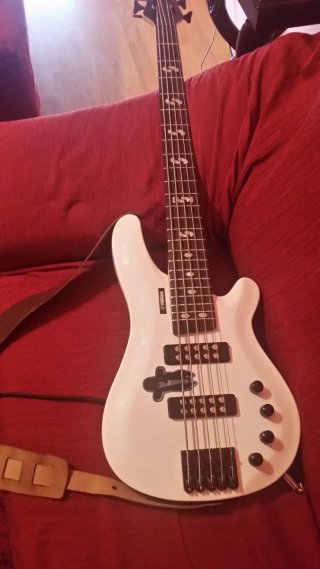 Bajo Eléctrico 5 cuerdas HarleyBenton Blanco