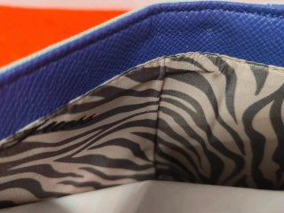 Portafoglio Guess azzurro monogram