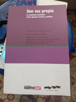 Feminismo :La economia feminista con voz propia