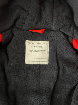 Abrigo Bebé Rojo Primark 0-3M 62cm