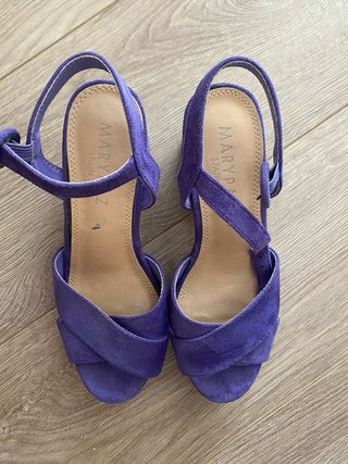 Sandalias MARYPAZ Moradas Talla 36/37