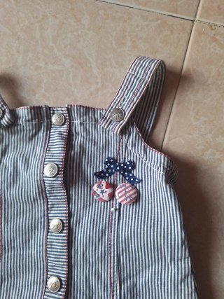 Vestido niña rayas con botones y bolsillos