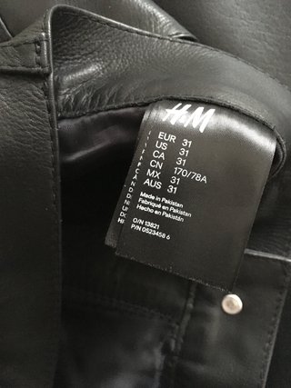 Pantalón cuero H&M Studio negro (piel)