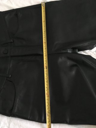 Pantalón cuero H&M Studio negro (piel)