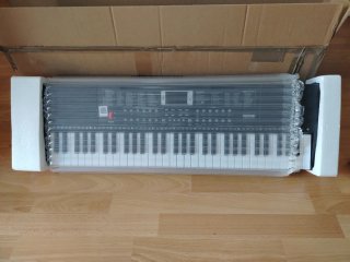 Piano VEVOR con soporte y auriculares