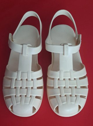 Cangrejeras Igor Niña Talla 34 Marfil