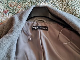 Cappotto lungo da donna ZARA con un solo bottone